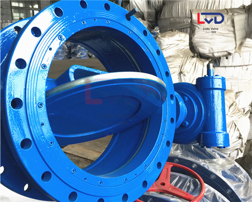 低溫雙向硬密封蝶閥流體阻力小、啟閉迅速